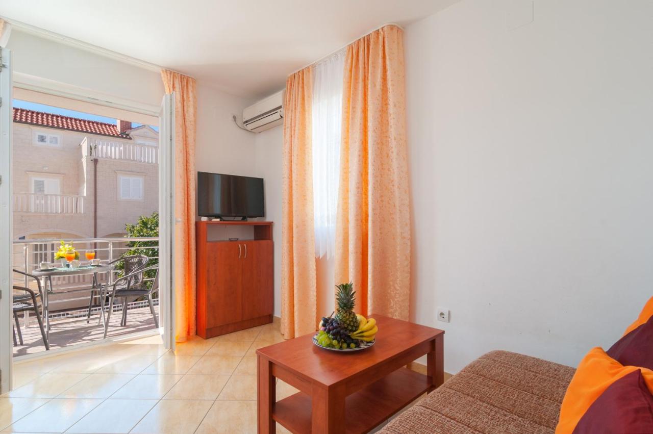 Apartments Island Beat Supetar Bilik gambar